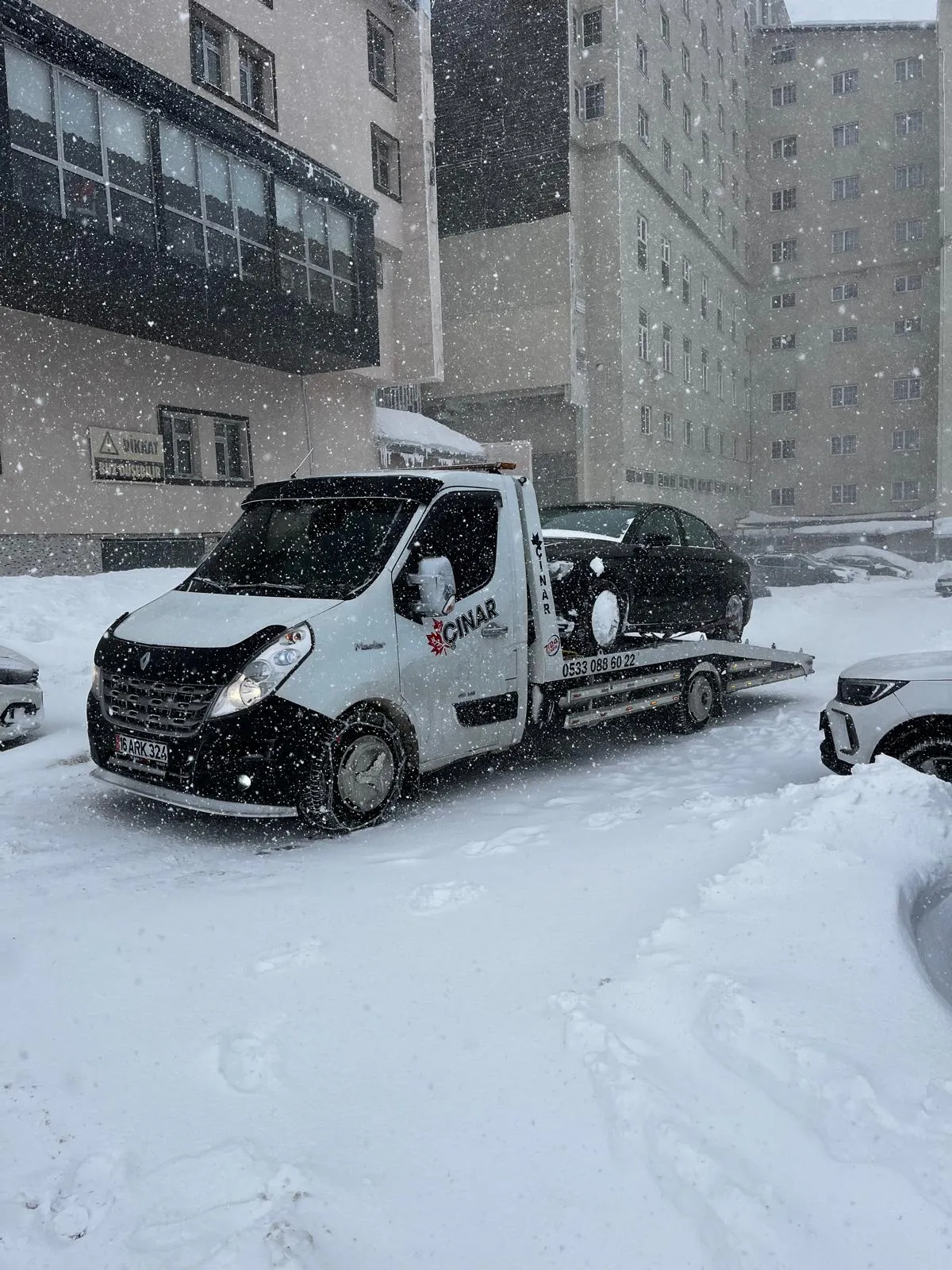 Yoldamı Kaldın Hemen Ara